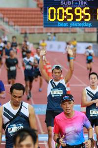 BIB: 00595, 5770, 590
                            <button type="button" onclick="openModal(4582105)" class="btn btn-primary btn-sm float-right btn-popup" data-toggle="modal" data-target=".modal-high-quality">
                        <i class="fas fa-shopping-cart"></i> Add to Cart
                    </button>
                                            <button type="button" onclick="isThisMe(4582105, true)" class="btn btn-success btn-sm float-right btn-popup btn-isme hidden" data-toggle="tooltip" data-placement="bottom" title="นี่คือรูปของคุณใช่ไหม คลิกที่นี่เพื่อเอาเข้าอัลบั้ม">
                        <i class="fas fa-plus"></i> Add to album
                    </button>
                    <button type="button" onclick="isThisMe(4582105, false)" class="btn btn-warning btn-sm float-right btn-popup btn-isnotme hidden">
                        <i class="fas fa-ban"></i> Remove from album
                    </button>